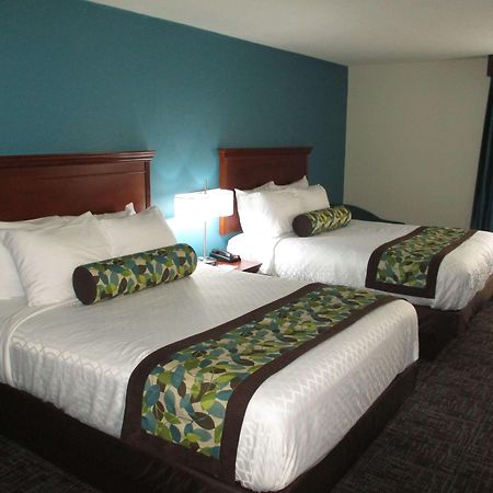Best Western Plus The Charles Hotel Saint Charles Exterior foto